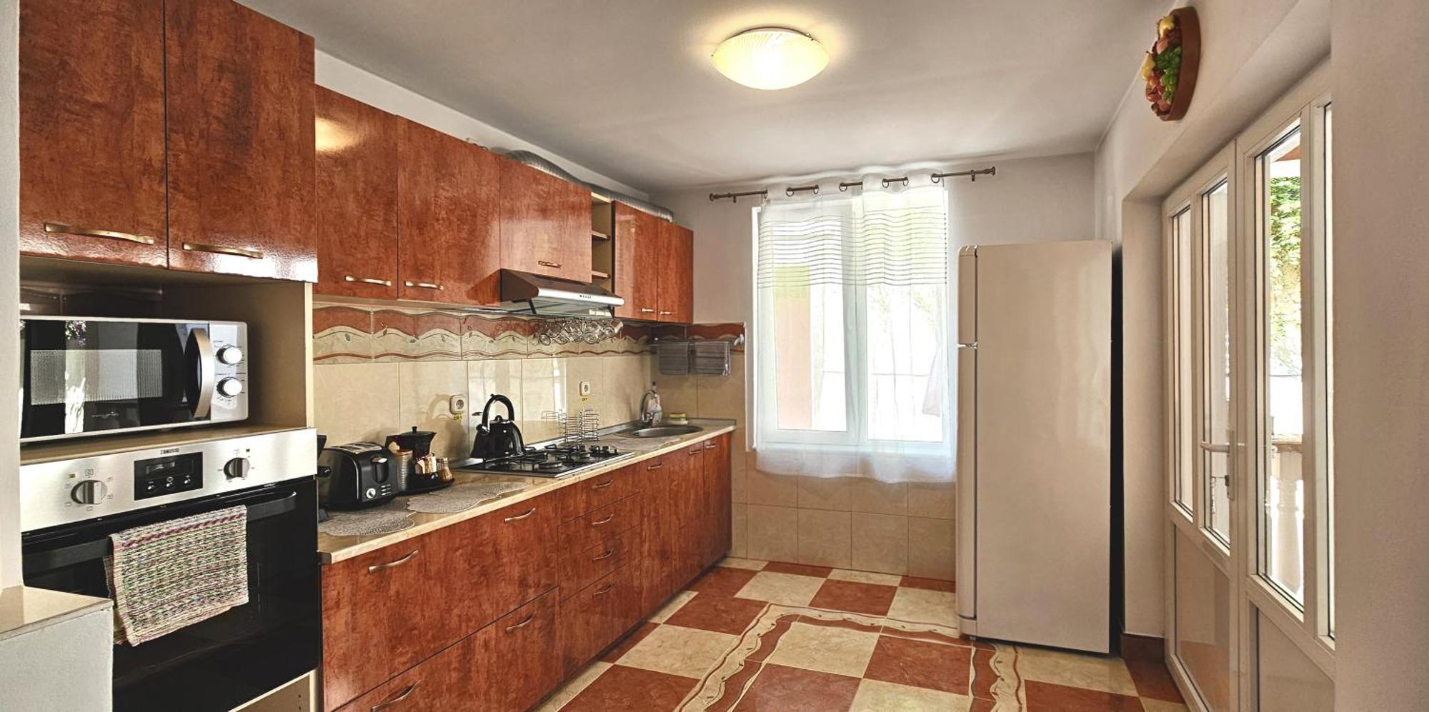 Hillside Hotel Oradea Bagian luar foto